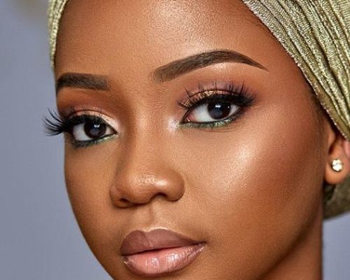 SKINCARE WITH MAKE UP CLASSES